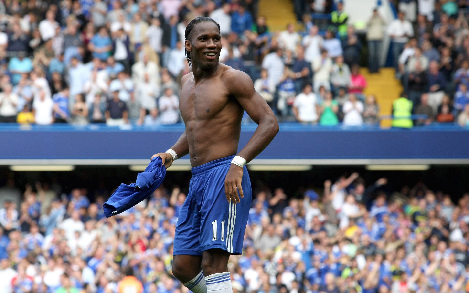 图穆亚的冷静与决策力为袋鼠队攻守转换提供了保障