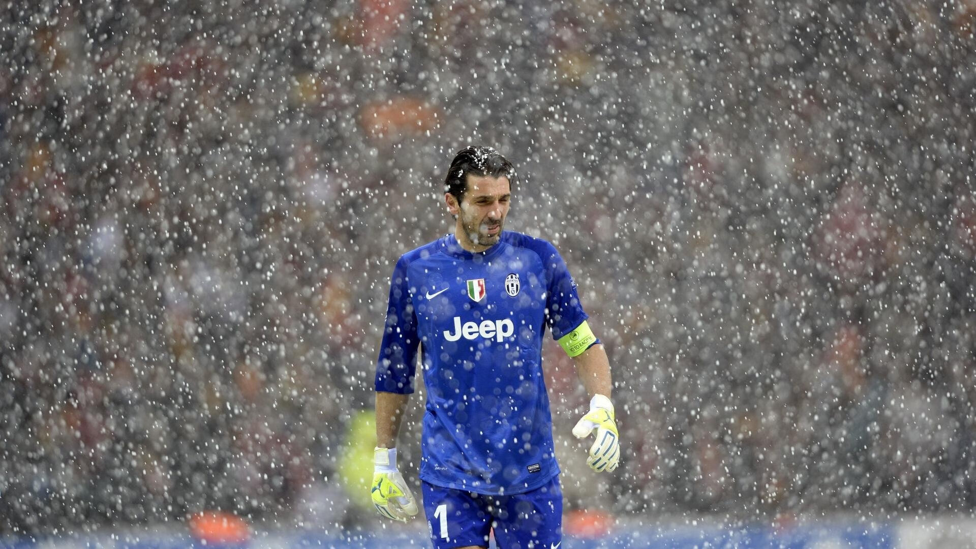 开云体育中国官网-西甲球员伤停潮带来挑战，球队应变能力受检验，西甲失球